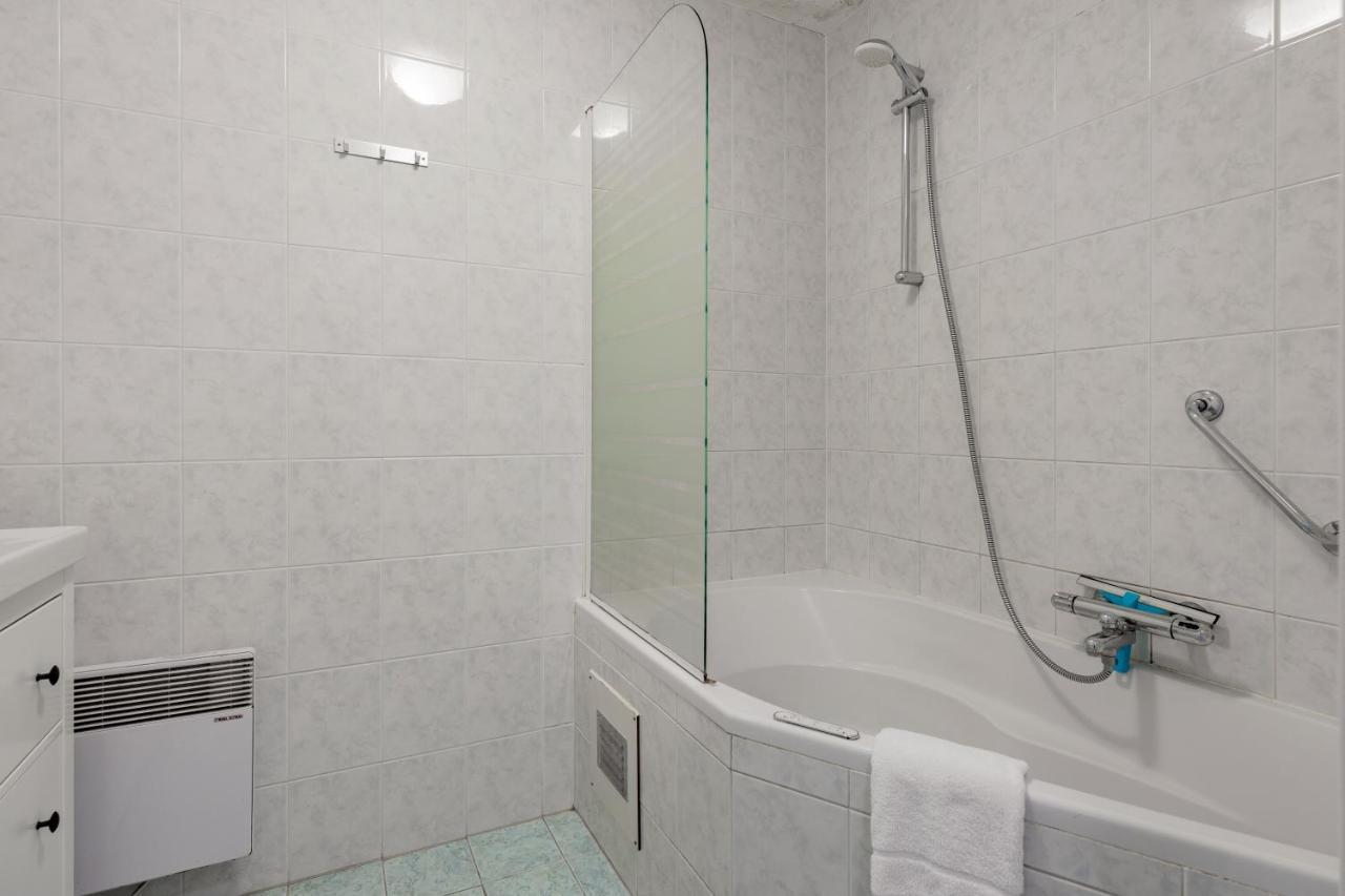 Escape, Appartement Met Groot Terras Buren  Εξωτερικό φωτογραφία